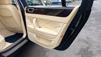 Lot 40 - 2012 BENTLEY CONTINENTAL FLYING SPUR A