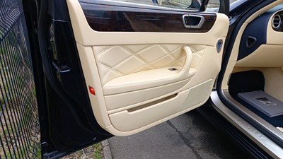Lot 40 - 2012 BENTLEY CONTINENTAL FLYING SPUR A