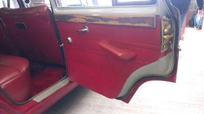 Lot 136 - 1971 WOLSELEY 16/60