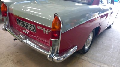 Lot 136 - 1971 WOLSELEY 16/60