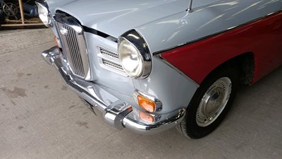 Lot 136 - 1971 WOLSELEY 16/60