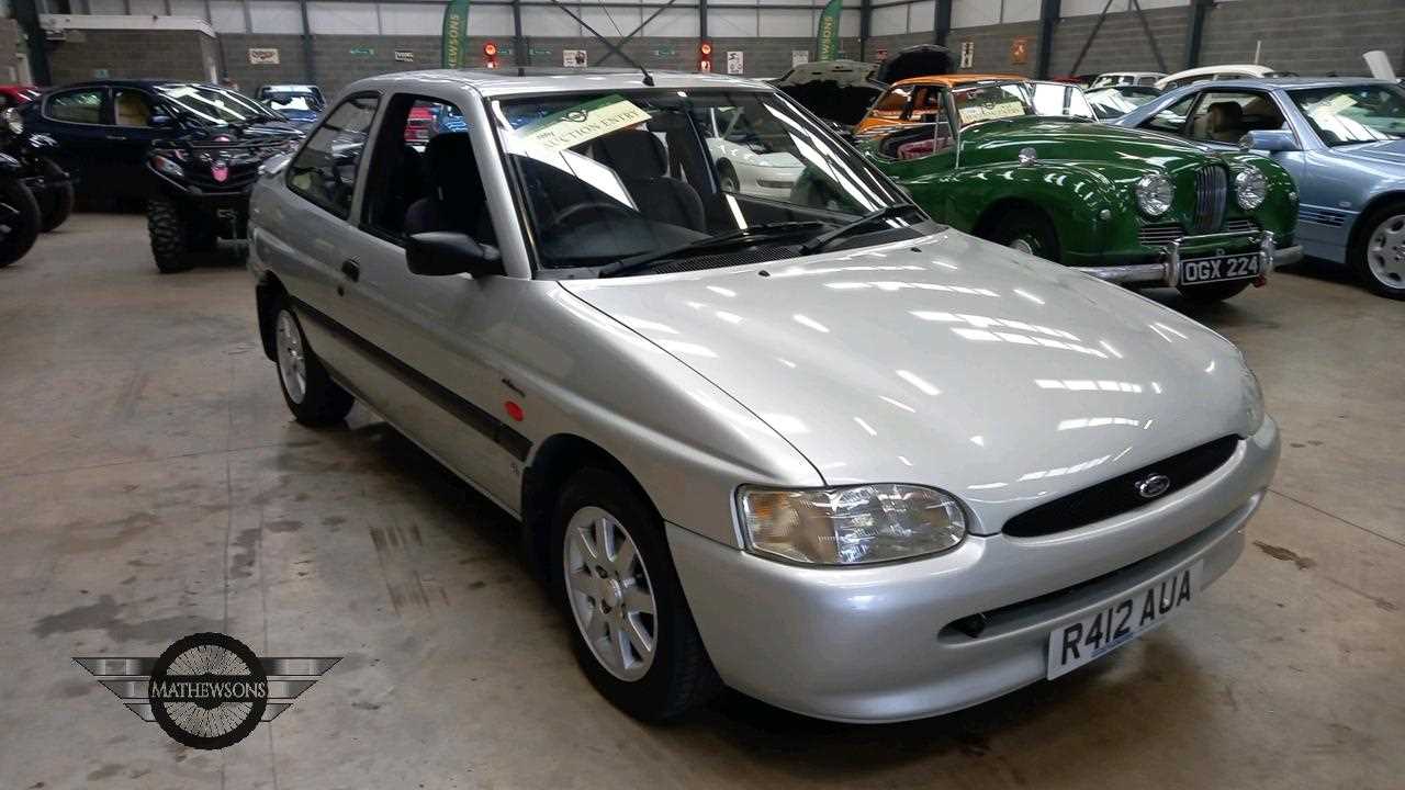 Lot 207 - 1997 FORD ESCORT CHICANE
