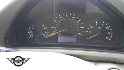 Lot 171 - 1999 MERCEDES CLK 230 ELEGANCE KOMP AUT