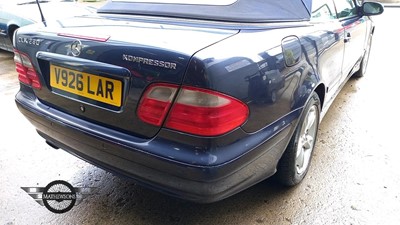 Lot 171 - 1999 MERCEDES CLK 230 ELEGANCE KOMP AUT