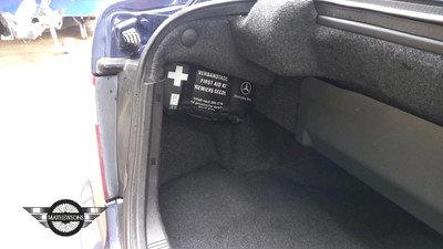 Lot 171 - 1999 MERCEDES CLK 230 ELEGANCE KOMP AUT