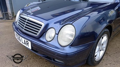 Lot 171 - 1999 MERCEDES CLK 230 ELEGANCE KOMP AUT