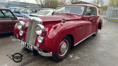 Lot 778 - 1950 INVICTA BLACK PRINCE
