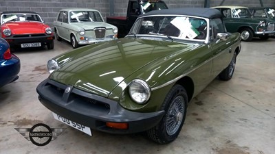 Lot 5 - 1976 MG B