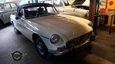 Lot 17 - 1972 MG B