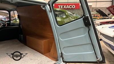 Lot 359 - 1975 MORRIS MINI 850 VAN