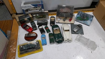 Lot 43 - BOX OF JAGUAR MODEL CARS