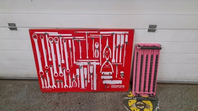 Lot 3 - HONDA TOOL STORAGE & SNAP ON SOCKET STORAGE