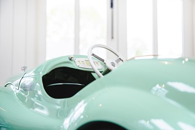 Lot 543 - AUSTIN J40 PEDAL CAR