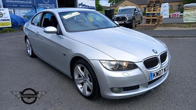 Lot 42 - 2007 BMW 325I SE