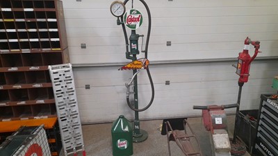 Lot 37 - CASTROL PETROL PUMP & OIL CAN