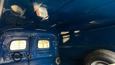 Lot 660 - 1956 FORD THAMES 300E VAN