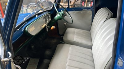 Lot 660 - 1956 FORD THAMES 300E VAN