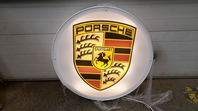 Lot 11 - LARGE CIRCULAR PORSCHE ILLUMINATED SIGN 36" DIA