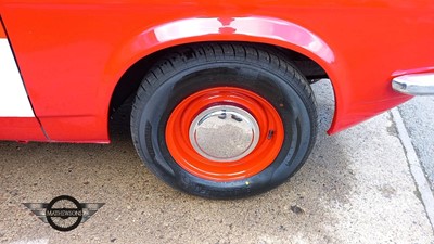 Lot 438 - 1977 AUSTIN 10 CWT 1300 VAN