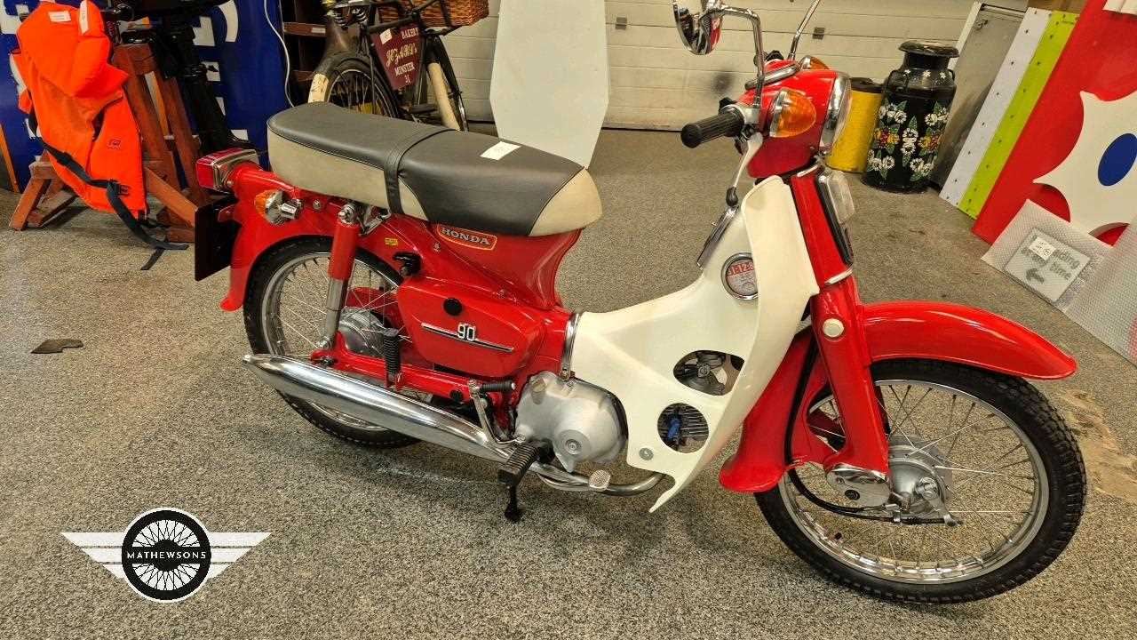 Lot 309 - 1980 HONDA C90