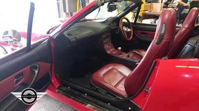 Lot 30 - 2000 NUBODI KALIFORNIA Z SERIES