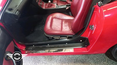 Lot 30 - 2000 NUBODI KALIFORNIA Z SERIES