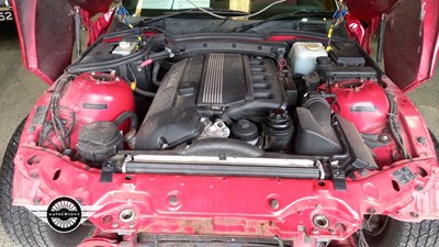 Lot 30 - 2000 NUBODI KALIFORNIA Z SERIES