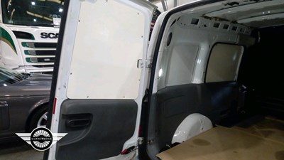 Lot 569 - 2003 VAUXHALL COMBO 1700 DI