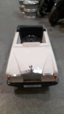 Lot 47 - ROLLS ROYCE PEDAL CAR WHITE  ( PROCEEDS TO AUTISM UK CHARITY )