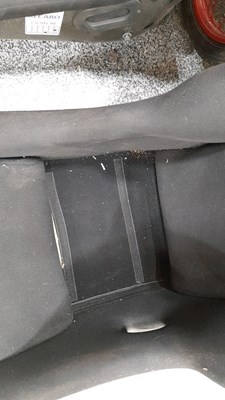 Lot 19 - 2X RECARO BUCKET SEATS