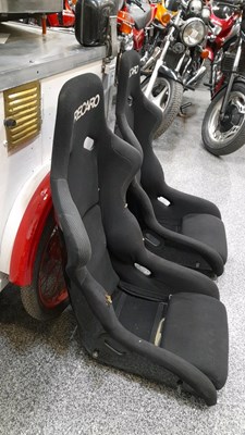 Lot 19 - 2X RECARO BUCKET SEATS
