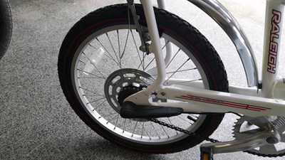 Lot 2 - MK3 RALEIGH CHOPPER , WHITE, ENGLAND 2006  SF40416610