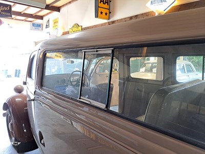 Lot 114 - 1956 FORD THAMES E83W UTILECON
