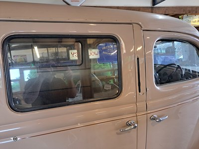Lot 114 - 1956 FORD THAMES E83W UTILECON