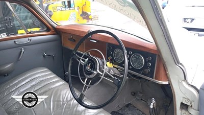 Lot 698 - 1958 ROVER P4 90