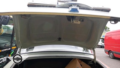Lot 698 - 1958 ROVER P4 90