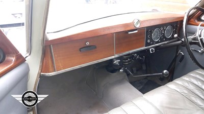 Lot 698 - 1958 ROVER P4 90