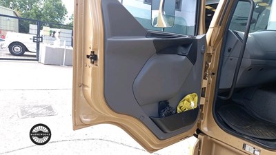 Lot 674 - 2002 DAF TRUCKS FA LF45.180