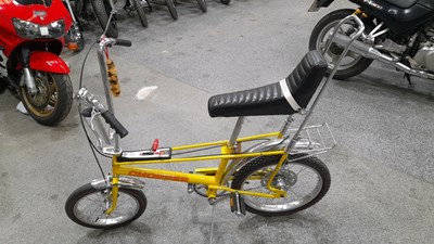 Lot 9 - MK2 RALEIGH CHOPPER , FIZZY LEMON 1977 NG7225601