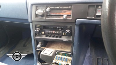 Lot 758 - 1986 VOLVO 740 GL AUTO