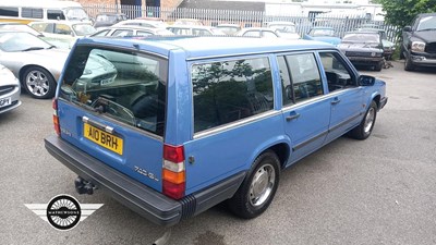 Lot 758 - 1986 VOLVO 740 GL AUTO