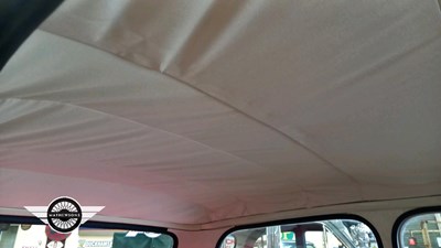 Lot 21 - 1960 MORRIS MINI MINOR