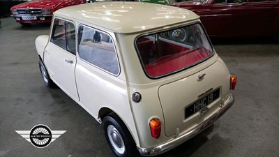 Lot 21 - 1960 MORRIS MINI MINOR