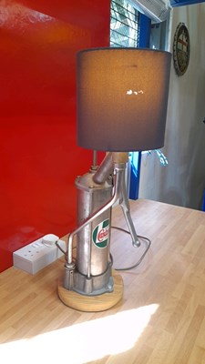 Lot 291 - CASTROL PUMP LAMP