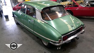 Lot 182 - 1974 CITROEN D - DS21