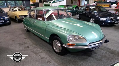 Lot 182 - 1974 CITROEN D - DS21