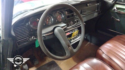 Lot 182 - 1974 CITROEN D - DS21