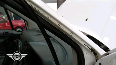 Lot 70 - 2009 FORD TRANSIT CONN T200 L75