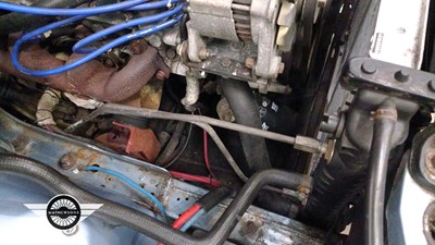 Lot 76 - 1990 VOLVO 740 GL S/R AUTO