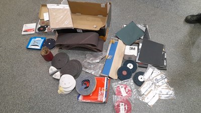 Lot 569 - BOX OF BODYSHOP CONSUMABLES
